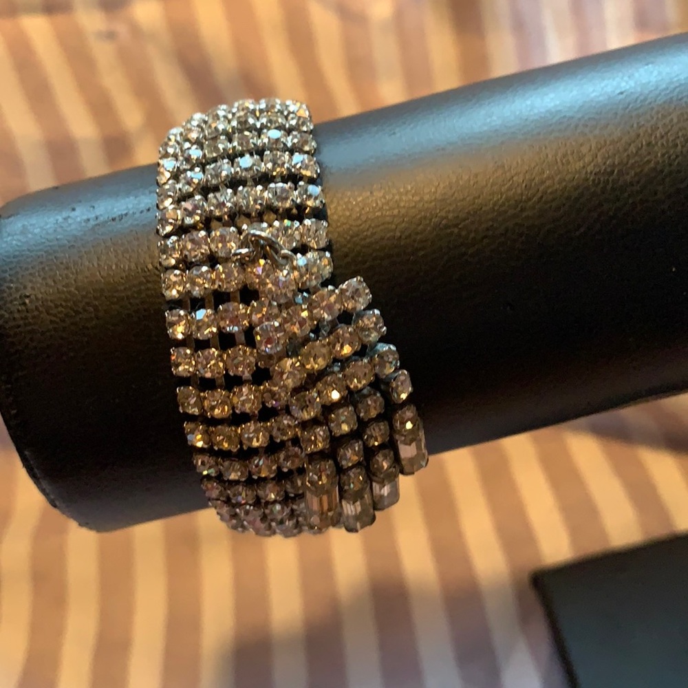 Vintage rhinestone bracelet w safety chain